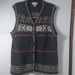Men's Black and Red Patterned Sweater Vest
